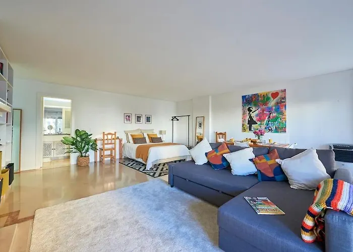 Modern With Garage And Pool 公寓