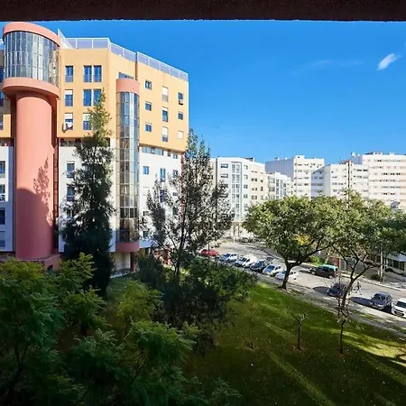 Apartamento Modern With Garage And Pool Lisboa