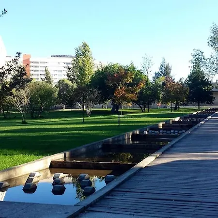 Modern With Garage And Pool * Lisboa