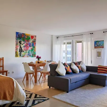 Modern With Garage And Pool *