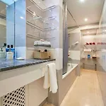 Modern With Garage And Pool *