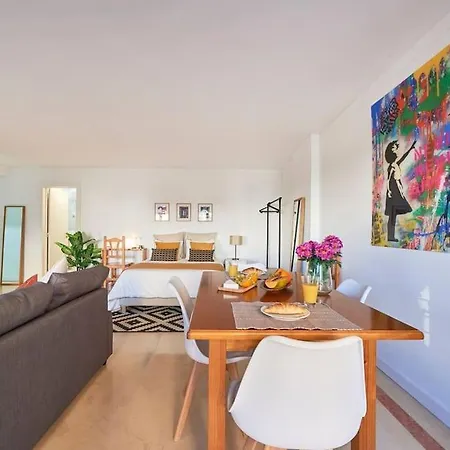 Modern With Garage And Pool * Lisbon