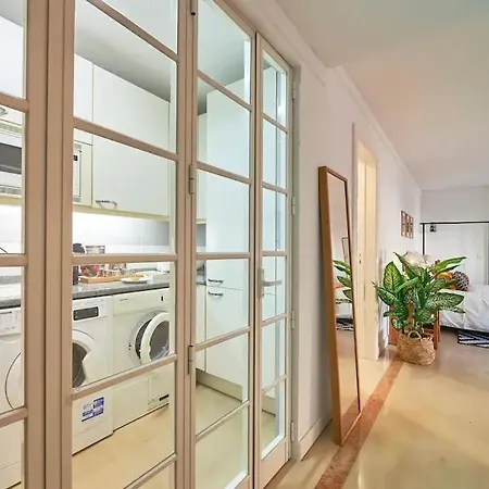 Modern With Garage And Pool